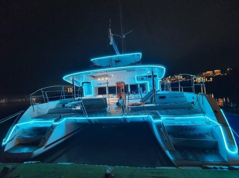 The Castle Ocean Marina Double Suite Yeosu Exterior photo
